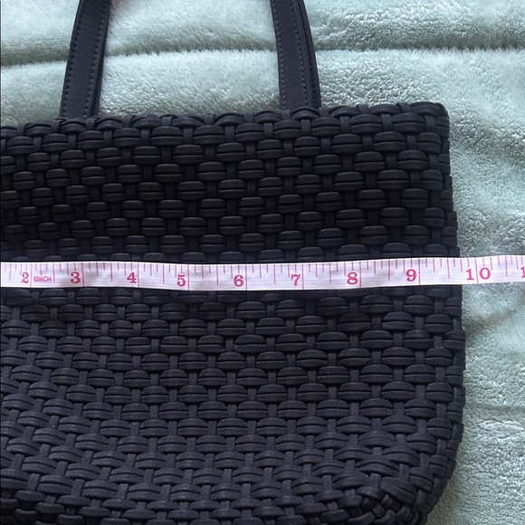 Hillard & Hanson Black Woven Tote - Picture 7 of 8